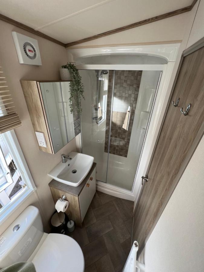 Anchors Rest - Family Caravan - Haven Lytchett Minster 외부 사진